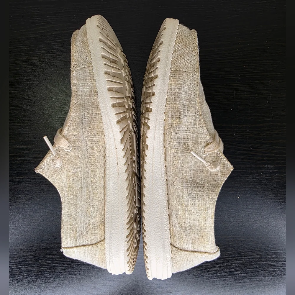 Hey Dude Wendy Sparkling Gold Women's Canvas Lightweight Shoes Loafers Size 8 - Picture 13 of 14